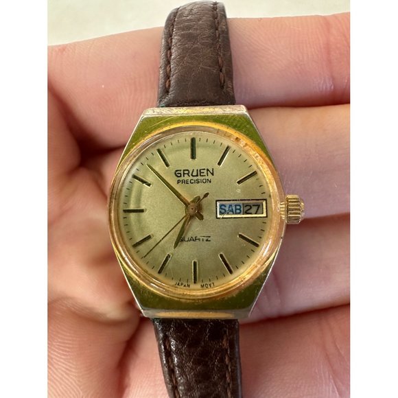 Gruen Precision Quartz vintage gold tone case genuine leather strap watch main image 6
